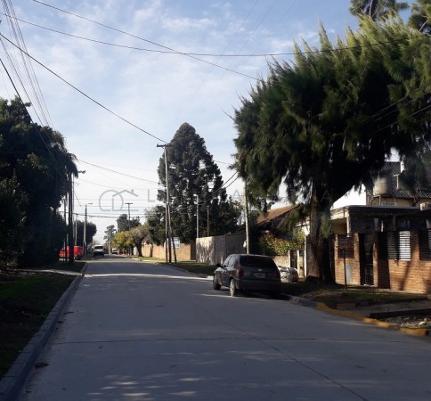 Manuel Artigas 3500, Villa de Mayo